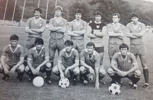 Spartak-Plovdiv-1982-1983.jpg